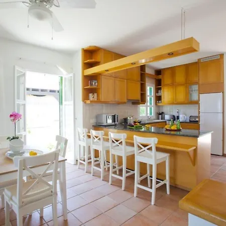 Villa “renting This With Lovely Sea Views” 100 Protaras