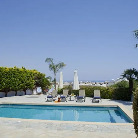 Villa “renting This With Lovely Sea Views” 100 *